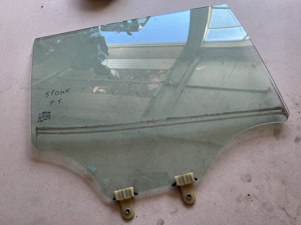 фото №1, Kia stonic 17- скло двері права задня задня