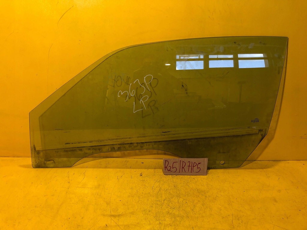 фото №1, Audi a4 s4 b6 стекло дверь левый перед