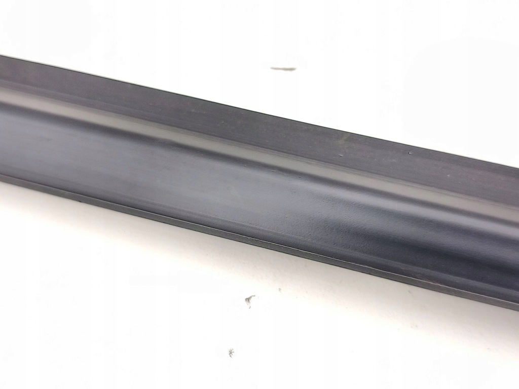 фото №5, Suzuki vitara ly 2023 молдинг скло задній