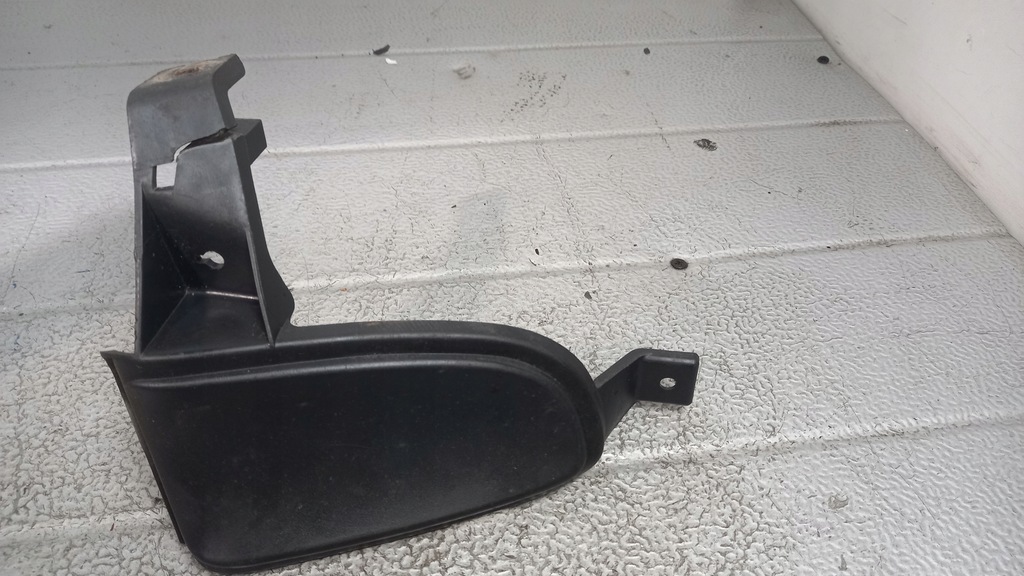 фото №1, Заглушка противотуманной фары правая volvo s40 v40 00-04r