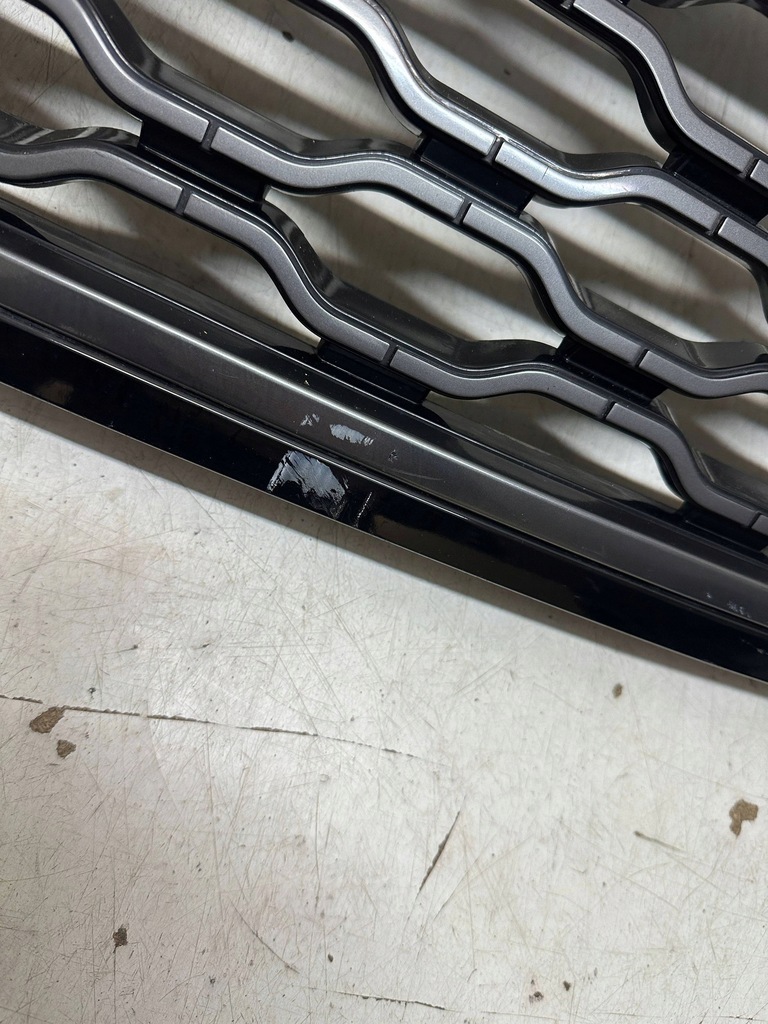 фото №4, Land rover range rover velar решётка радиатора решётка радиатора радиатора перед l560