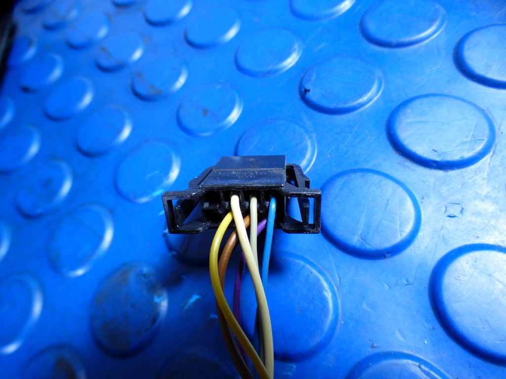 фото №7, Основание зеркало правая na запчасти 5jb857408 k skoda rapid