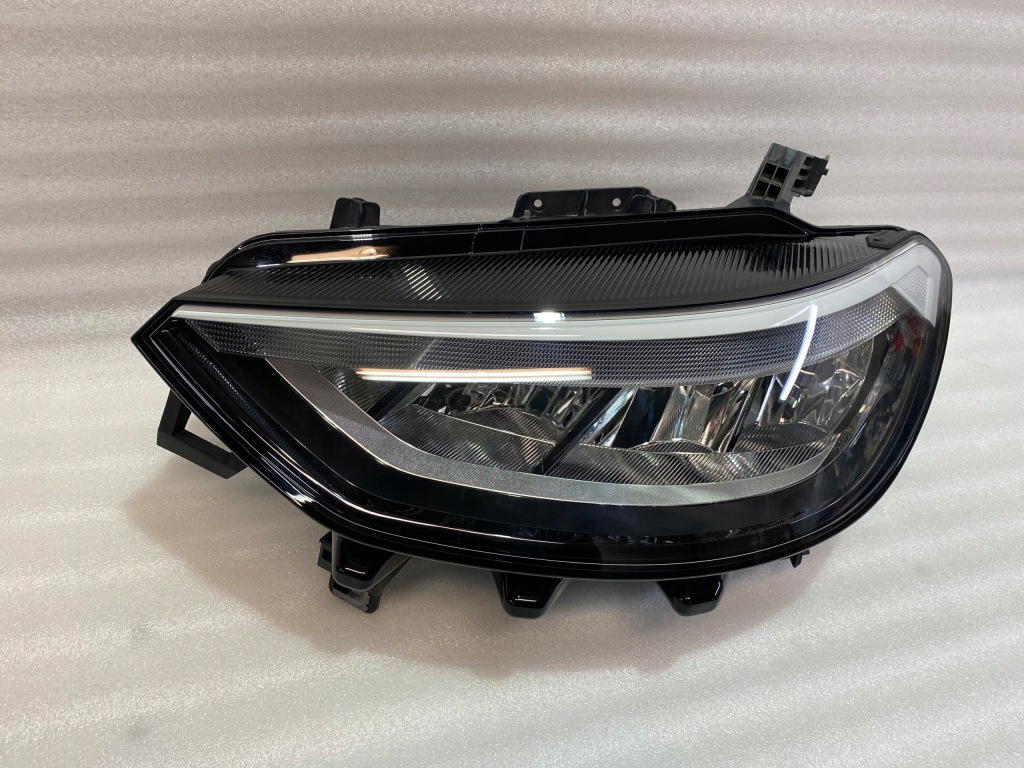 Vw id3 led лампа ліва права Недорого