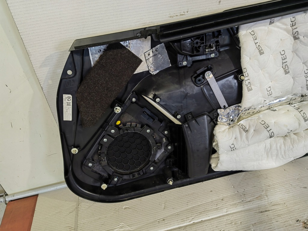 фото №8, Toyota gt86 subaru brz lift обшивка дверь левый перед