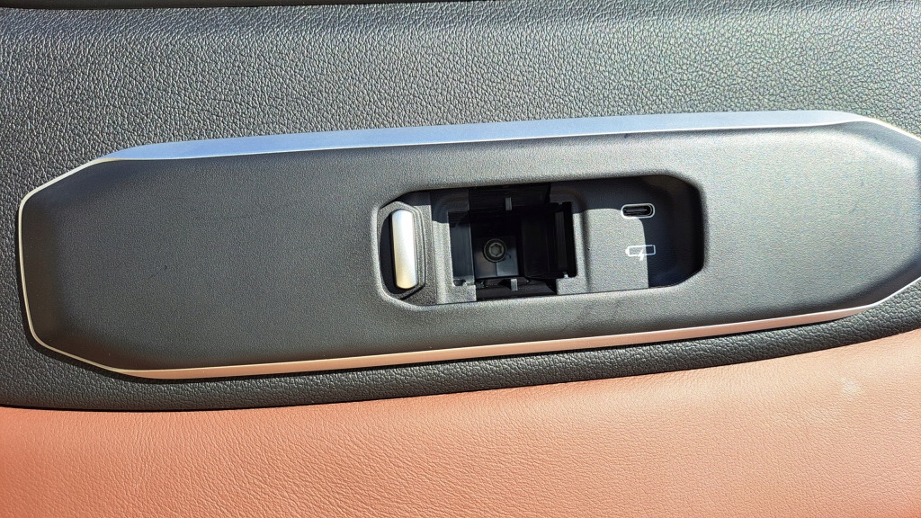 фото №13, Bmw x5 g05 lift 2023 rok сиденье сиденья обивка merino coffee nowe