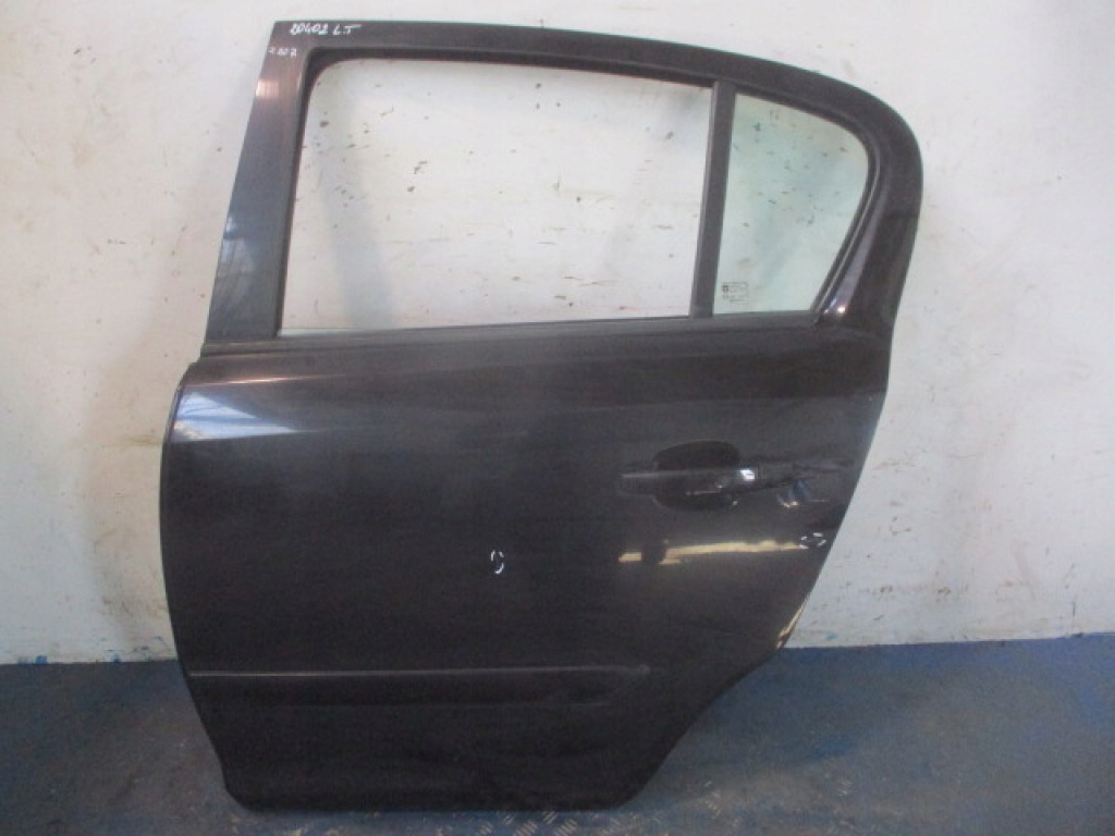 фото №1, Opel corsa d дверь задняя левая чёрные z20r