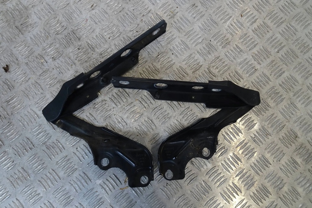 фото №1, Audi a6 c7 - петли капот ly9b