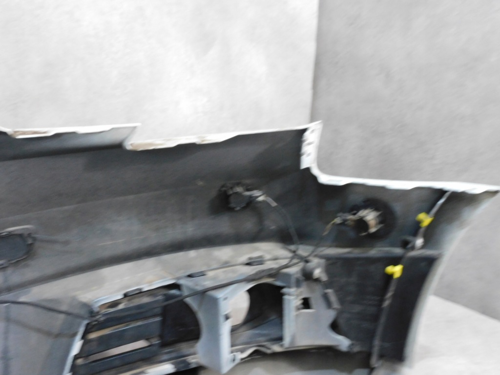 Audi a4 b9 8w бампер перед комплектний  камера pdc Оригінал