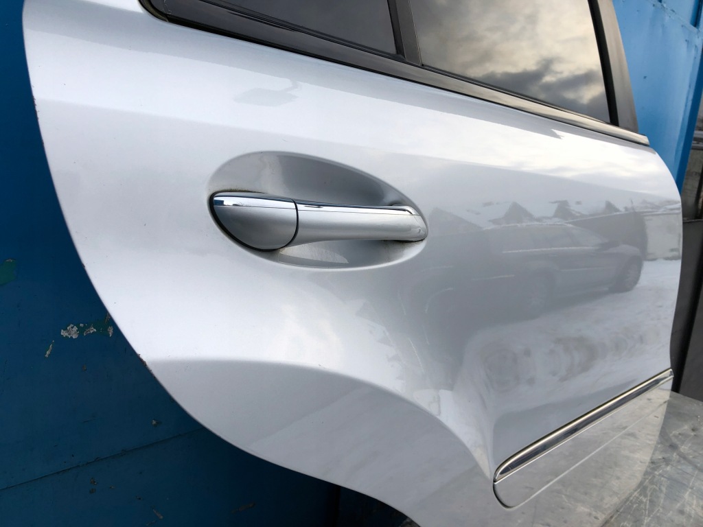 Mercedes ml w164 дверей правий задні праве  задні 775 Ціна