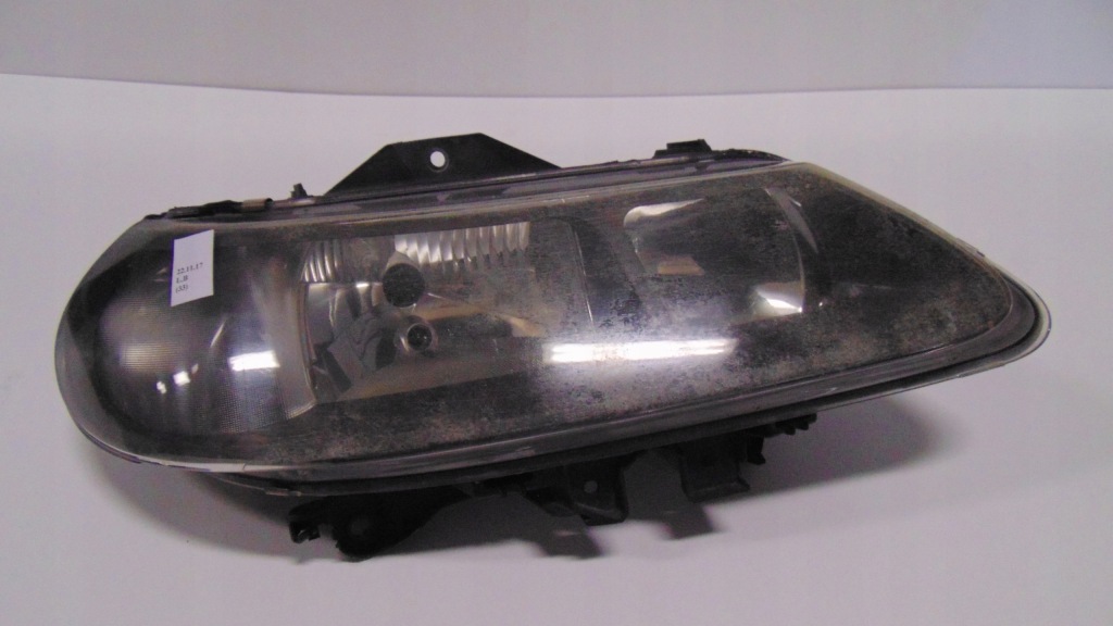 фото №2, Лампа права перед renault laguna i lift 1ej007833