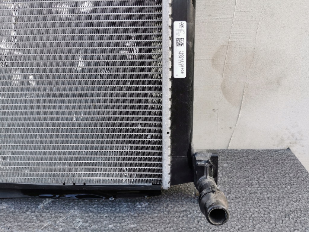 Радіатор води audi vw skoda seat 5q0121251 Доставка