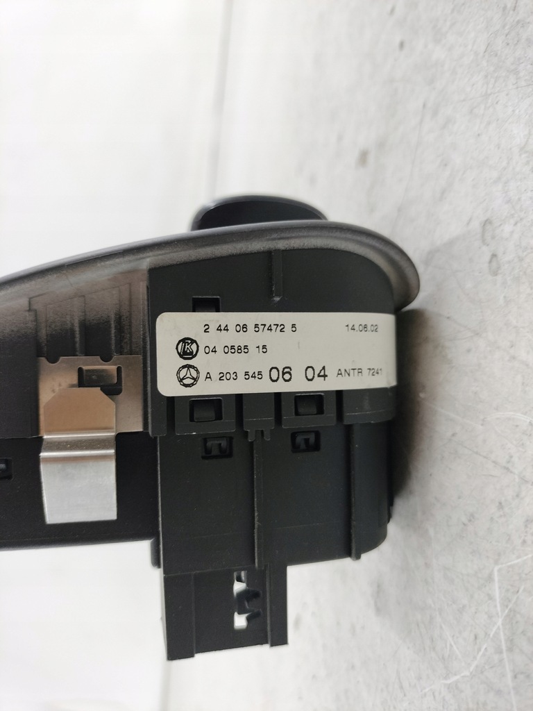 фото №6, Выключатель света mercedes w203 a2035450604
