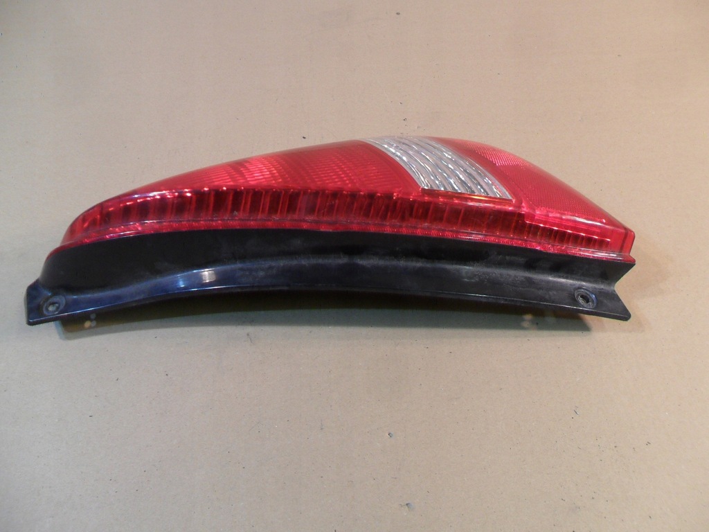 фото №9, Лампа правая задняя правый задняя suzuki liana