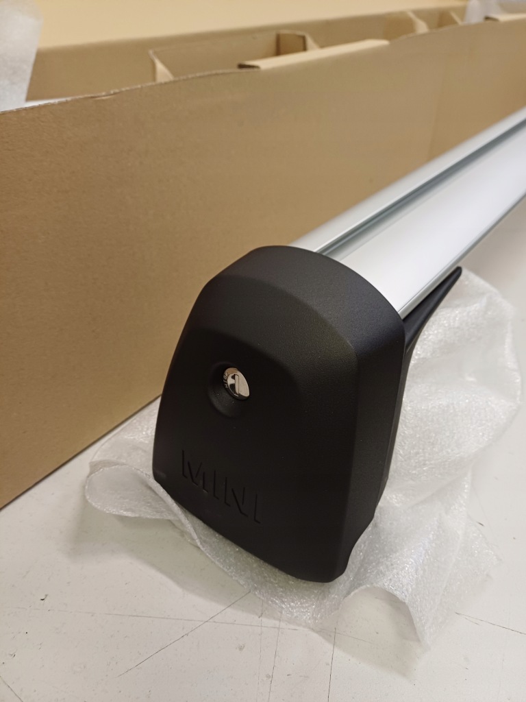 Кронштейн рейлінгів балка дахові mini 82715a50646 aceman j05 в Україні