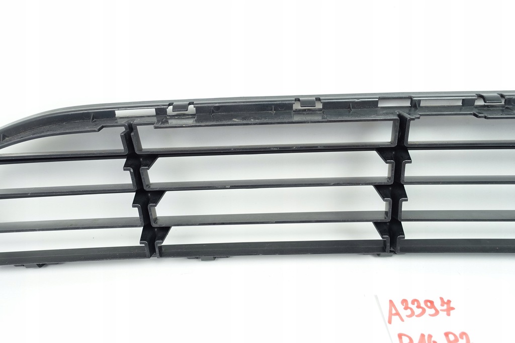 фото №9, Решітка бампера середня volvo v40 12-19 31283743