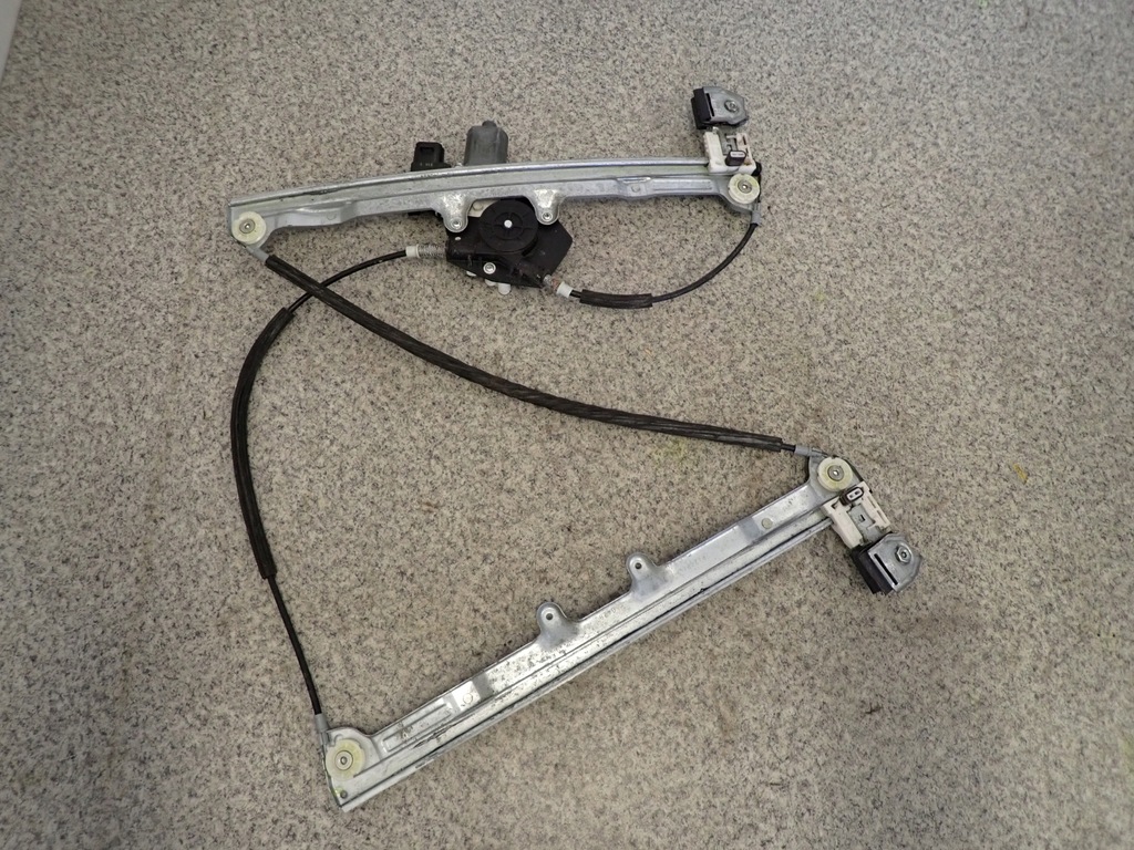 фото №4, Mitsubishi colt 3d 04- подъемник правый 6 pin