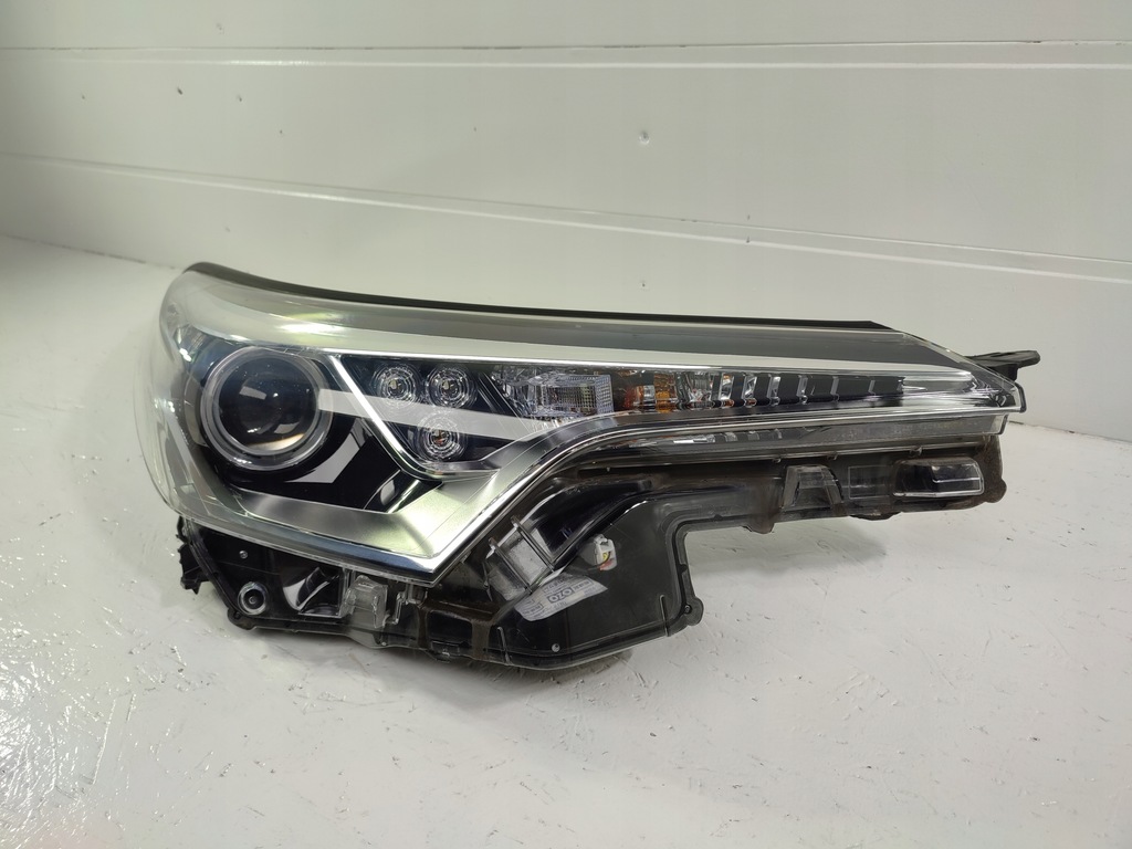 фото №7, Toyota chr ch-r лампа передняя правая с led