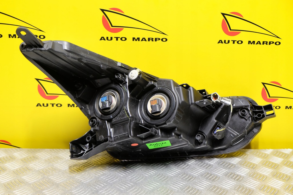 фото №11, Nissan versa 2019- фара лампа обычная l usa