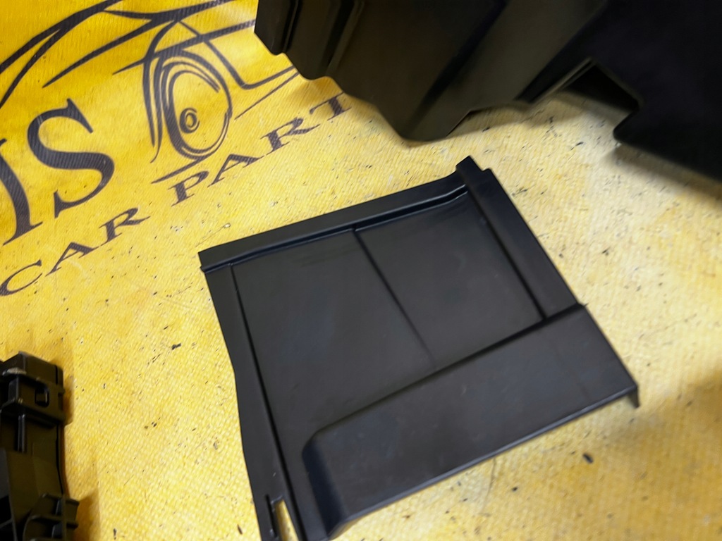 фото №7, Корпус коробка предохранителей dacia sandero stepway iii 2023r