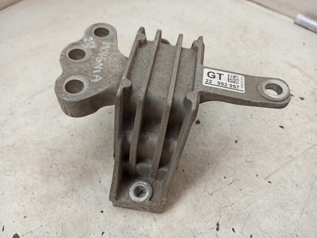 фото №15, Кронштейн подушка двигуна insignia 1.6cdti