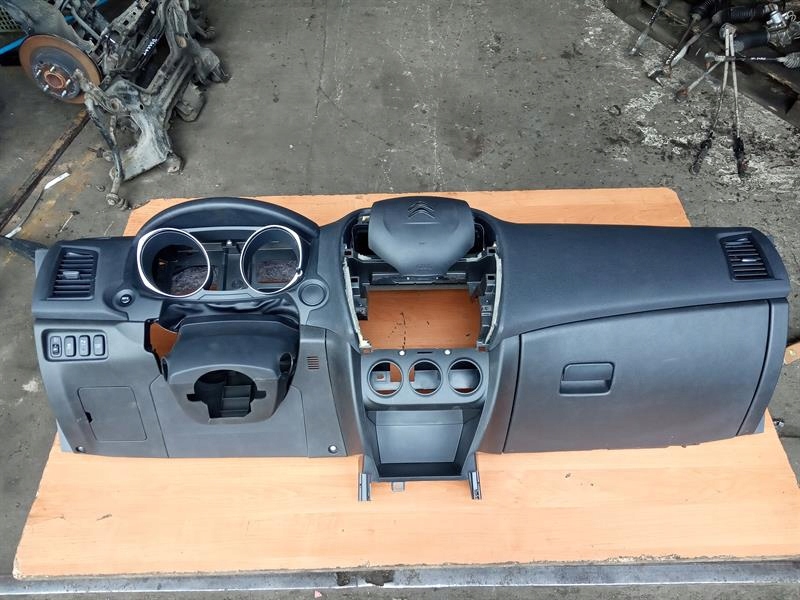 фото №1, Панель приладів приладова подушки безпеки citroen c4 aircross eu