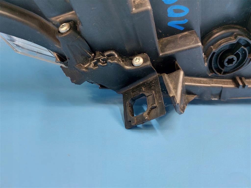 Фара лампа перед левая citroen c5 iii x7 ксенон 89902752 89034934 08-11r в Украине