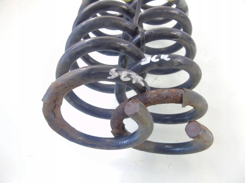 фото №2, Пружина задня задня пружини mercedes slk r170