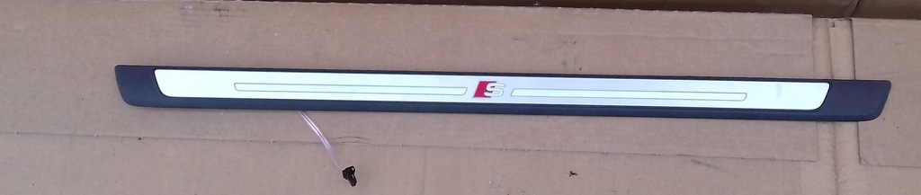 фото №1, Audi a5 s5 8w coupe молдинг накладка порог левая