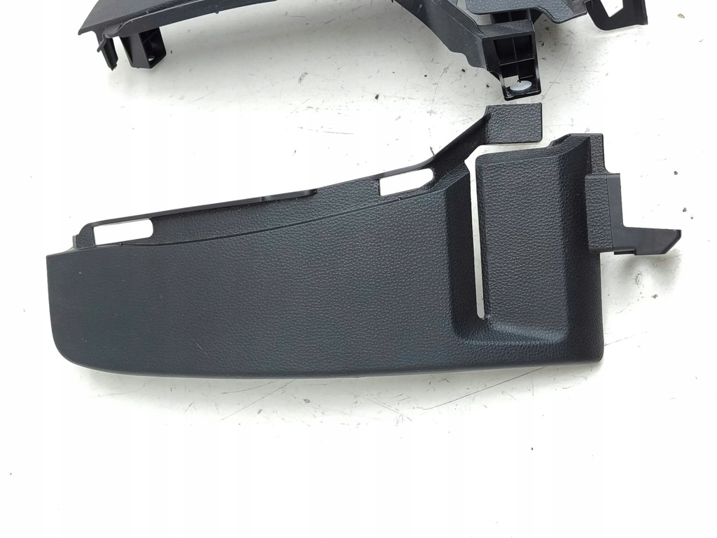 фото №7, Toyota corolla e210 e21 2021 з задній обшивка сидіння