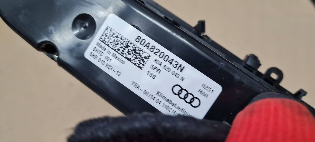 фото №14, Sq5 80a q5 панель обдув кондиционера 80a820043n