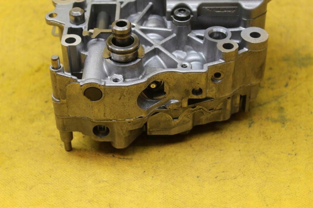 Насос масла коробки nkp audi a6 c7 3.0 tdi oaw325031 Оригинал