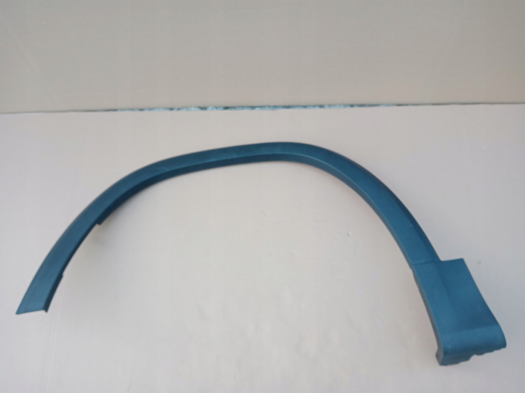 фото №1, Mercedes glb w247 левая молдинг крыла перед 2018r-