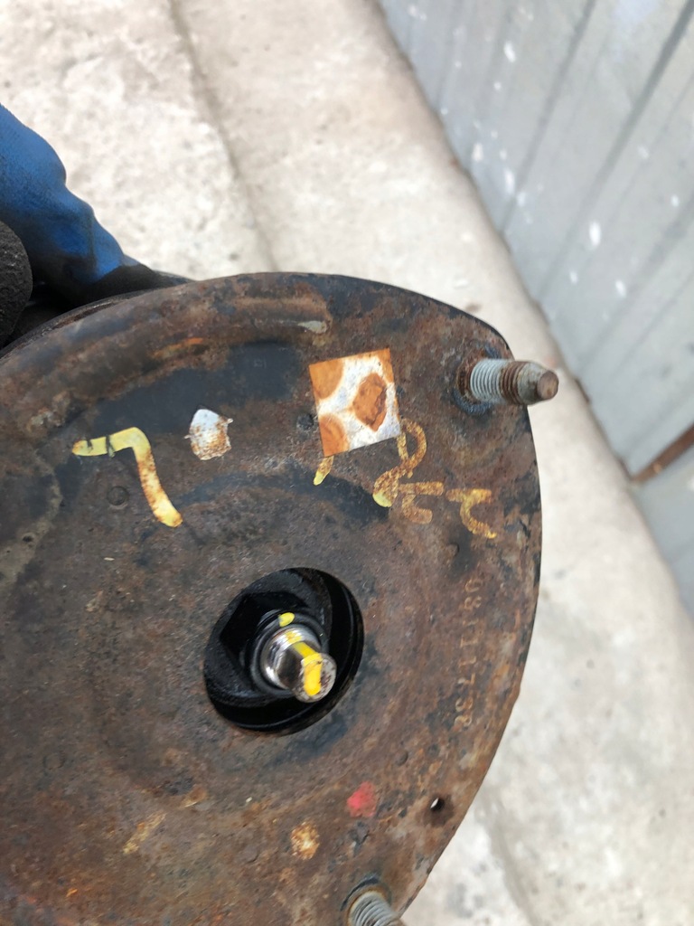 фото №7, Поворотный кулак левая амортизационная стойка hyundai h1 i800 07-17