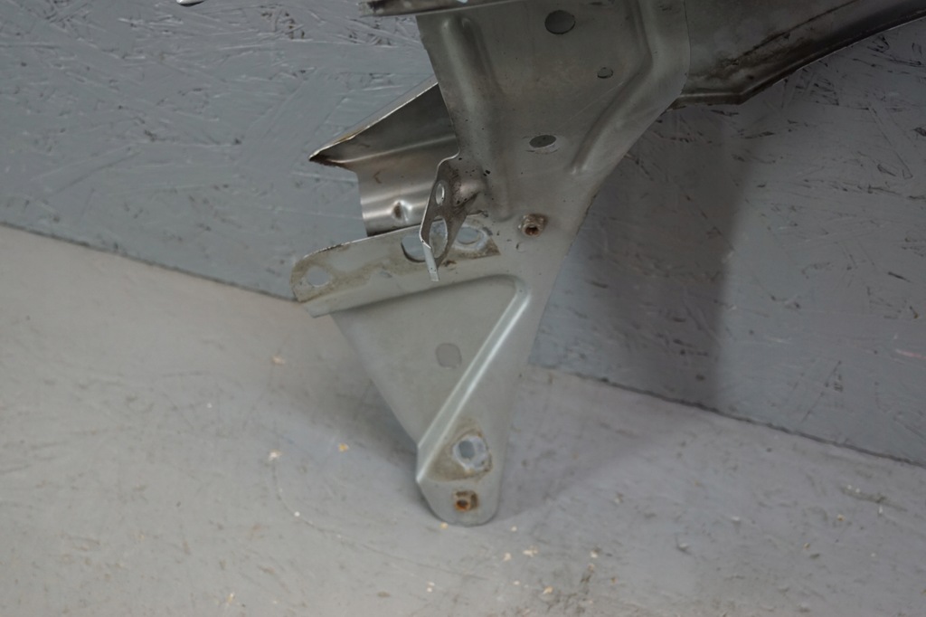 фото №13, Крила правий перед jaguar xf x250 mee