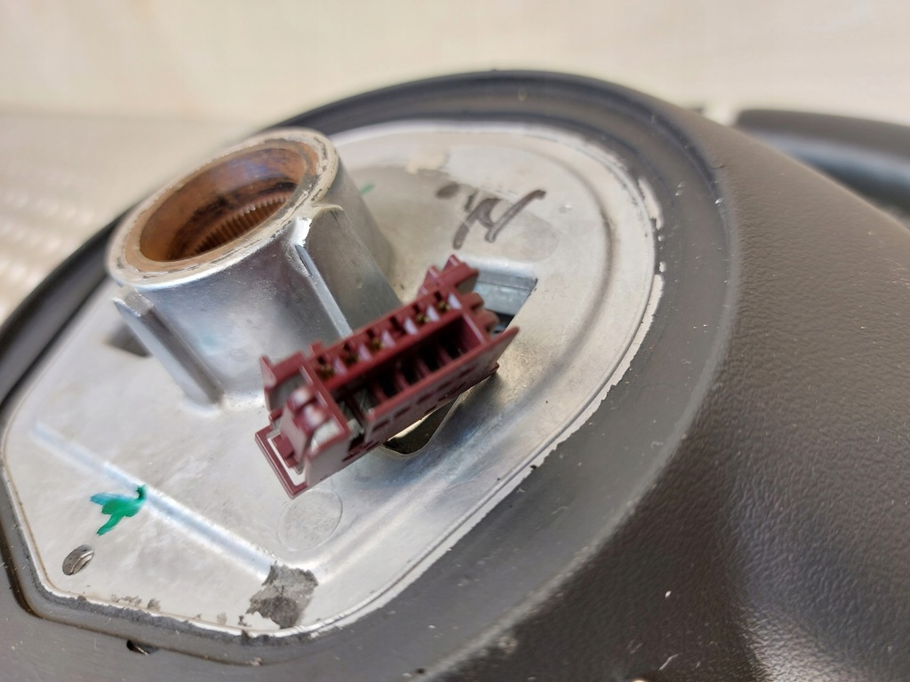 фото №14, Воздуховод mercedes amg w213, руль wheel