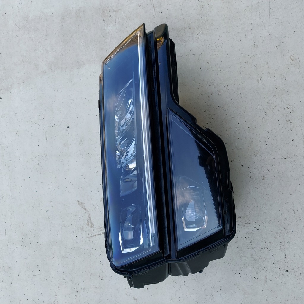 фото №12, Лампа передняя правая full led skoda karoq ładna eu