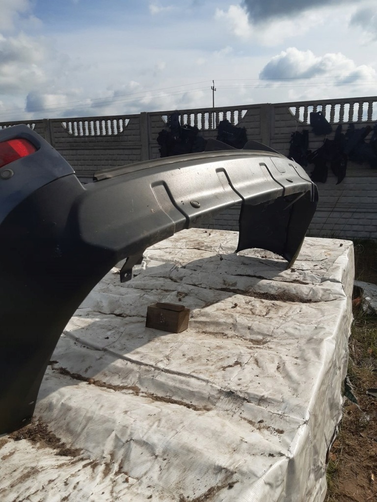 Бампер задняя 4x pdc citroen c-crosser Доставка