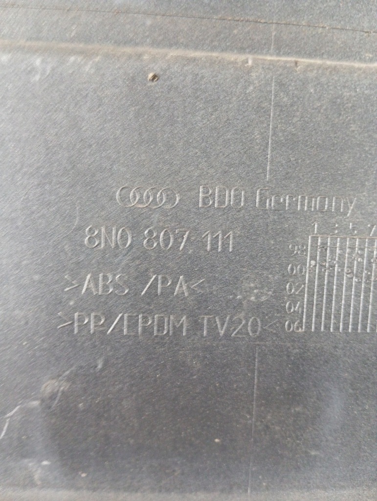 Купить Audi tt бампер передний 8n0807111