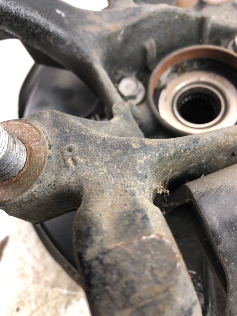 фото №10, Lexus nx поворотний кулак ступиця правий лівий задня