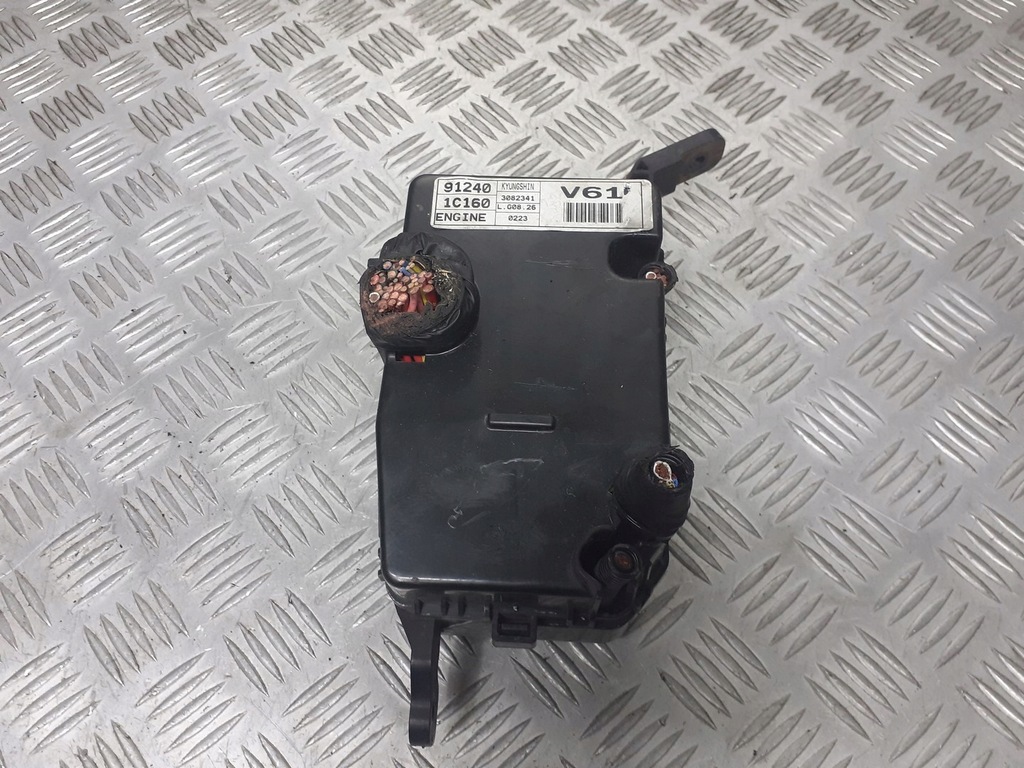 фото №1, Коробка предохранителей hyundai getz 91240-1c160