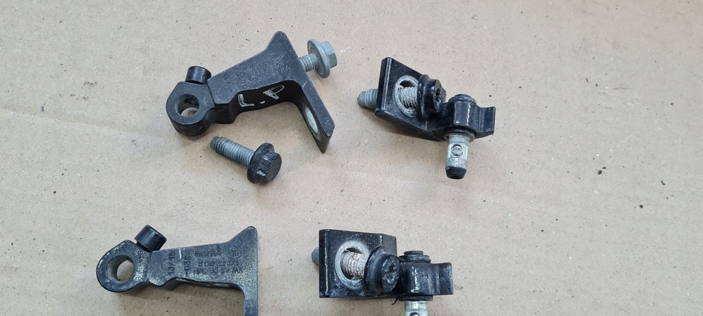 фото №7, S3 8v sedan a3 петля петли дверь левая левый задняя ly9b