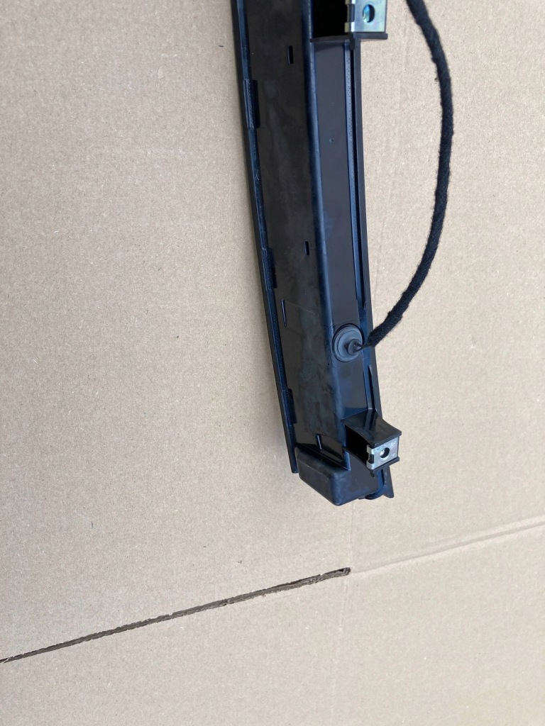 Купити Land rover discovery 5 третій світло стоп 01215800