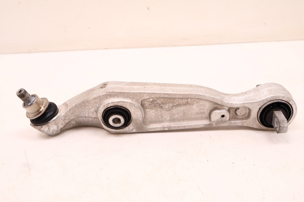 фото №1, Maserati grecale 2.0 mhev рычаг левый перед k2219-03