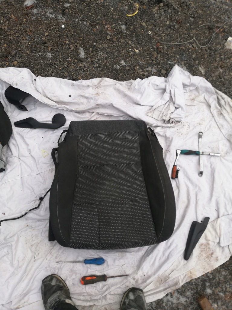 фото №6, Toyota auris ii пластики ручки сиденье левый+ правый