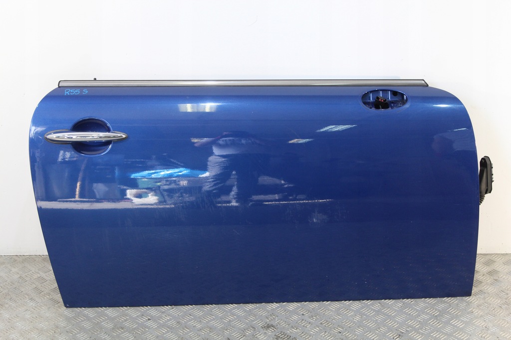 фото №1, Дверь правый перед mini clubman s r55