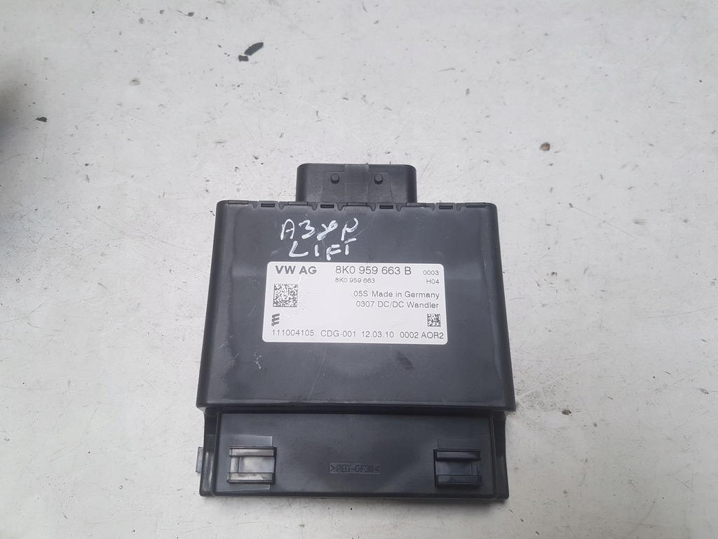 фото №1, Audi a3 8p lift 08-12 модуль напруги 8k0959663b