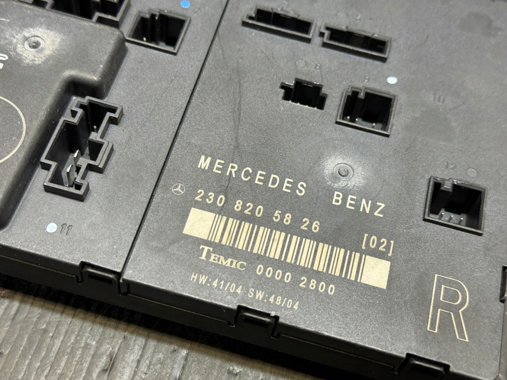 Mercedes r230 модуль блок керування дверей 2308205826 Доставка