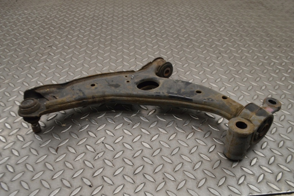 фото №5, Mazda 6 2.2 d 2014 rhd передній правий нижній важіль