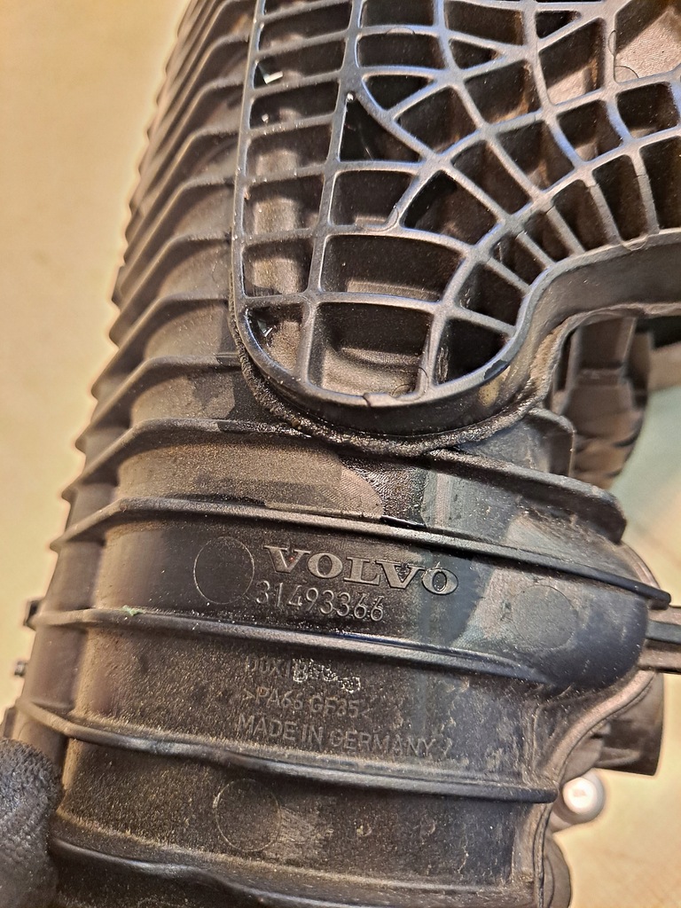 фото №12, Колектор всмоктуючий volvo xc40 2.0b 31493366