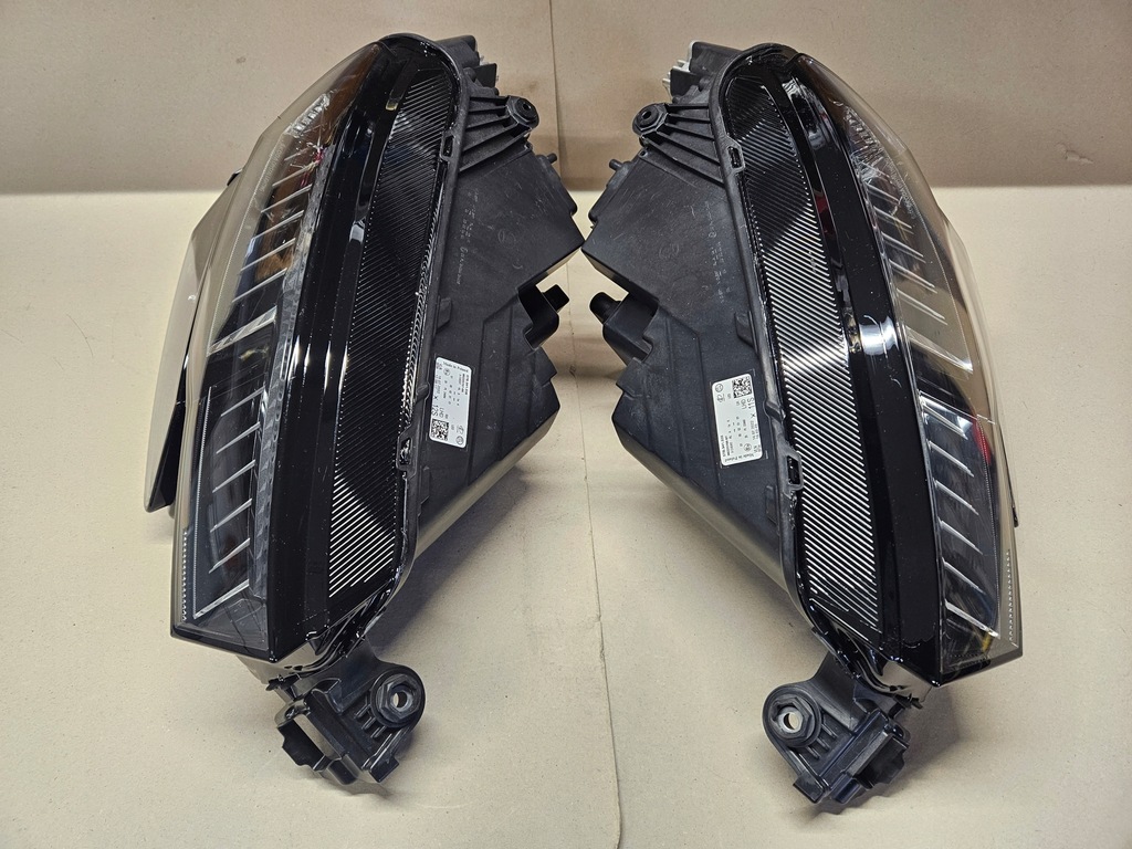 фото №14, Лампа правая левая передняя перед skoda karoq lift full led